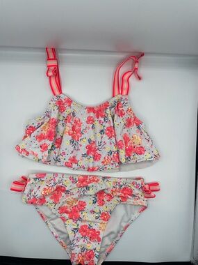 Girls Floral Ruffled Two-Piece Swimsuit - Coral Floral